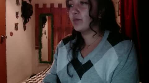 sexy lolas online show from December 9, 5:07 am