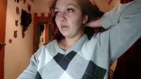 sexy lolas online show from December 10, 2:48 am