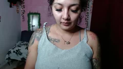 sexy lolas online show from March 4, 1:45 am