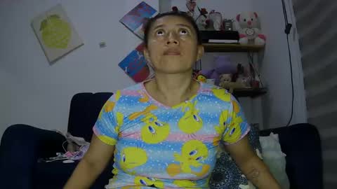 Snapshot of sexy_mary_69 chatting on April 26, 11:57 pm Mary online show from April 26, 11:57 pm