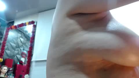 MARIPOSA online show from November 13, 12:42 am