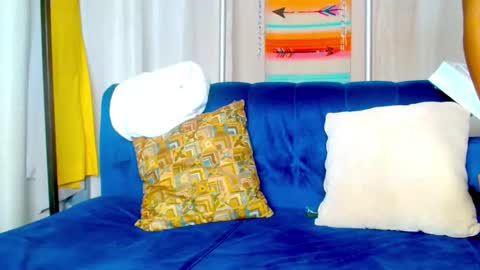 minah online show from November 26, 8:43 pm