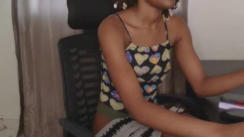 sexy_moh1 online show from February 21, 5:30 am