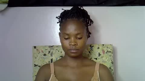 Molyne online show from February 15, 8:35 am