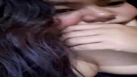sexy_mommy18xxx online show from July 25, 5:32 pm
