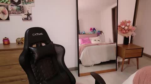 sexy nattaly online show from September 23, 12:57 am