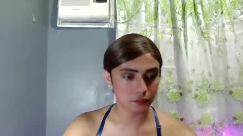 Snapshot of sexy_naughtyjasminxxx chatting on January 26, 10:23 am Jasmin online show from January 26, 10:23 am