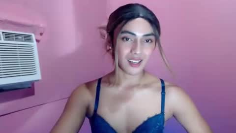 Snapshot of sexy_naughtyjasminxxx chatting on January 27, 12:48 pm Jasmin online show from January 27, 12:48 pm