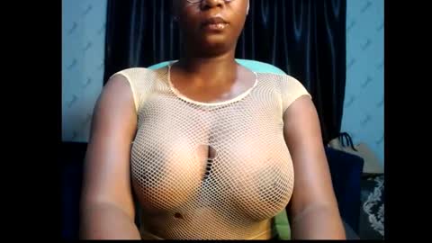 zoe online show from February 12, 7:02 am