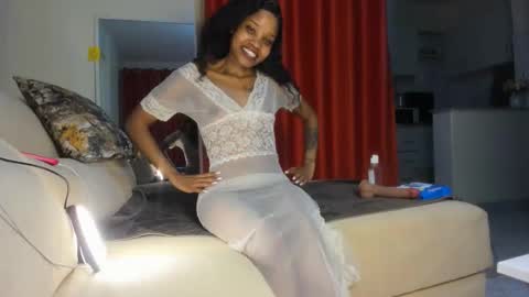 red online show from June 8, 9:59 pm