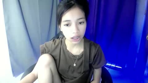 sexy_scarlet26 online show from April 4, 5:06 am