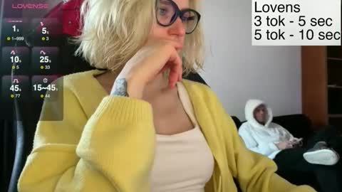 Sexy-Sweets online show from December 19, 11:06 am