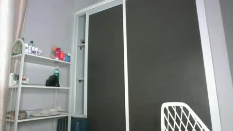 Snapshot of sexy_veena chatting on June 29, 4:41 am sexy_veena online show from June 29, 4:41 am