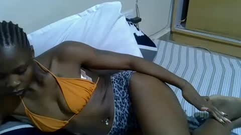 sexy_vennice online show from June 20, 1:25 pm