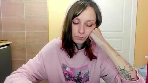 Snapshot of sexy_wise_kind chatting on July 14, 2:05 am Mandy Green online show from July 14, 2:05 am