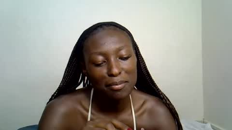 Im Zola online show from June 13, 4:27 pm