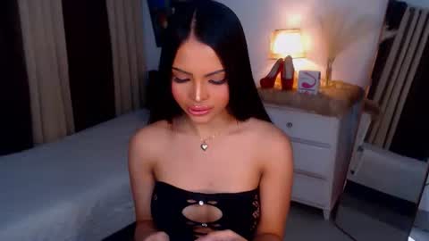 YOUR MISTRESS GODDESSS ADRIANA online show from December 3, 2:36 am