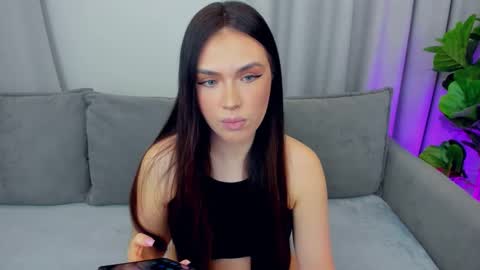 Lou online show from February 15, 6:04 pm