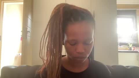 sexyasszeeee online show from February 23, 8:22 am