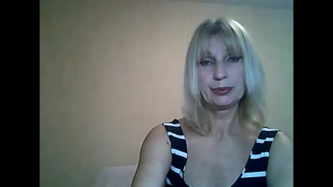 sexybabyforyou online show from November 7, 11:27 pm