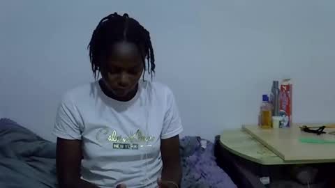 sexybeiby1 online show from April 6, 6:20 pm