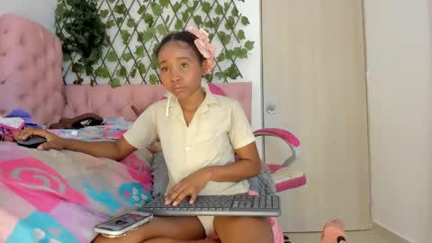 sofia online show from January 25, 8:42 am