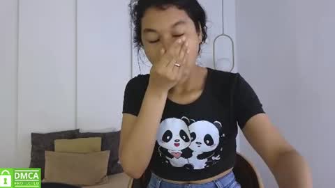 Snapshot of sexychanell_18 chatting on June 21, 12:08 pm chanell and yina online show from June 21, 12:08 pm