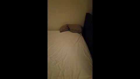 Snapshot of sexycouple1234289061 chatting on March 25, 11:55 pm Sexy couple with a squirting lady online show from March 25, 11:55 pm