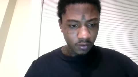 TreySexxxy online show from December 16, 4:39 am