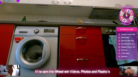 Snapshot of sexydea chatting on December 22, 1:52 pm XDA online show from December 22, 1:52 pm