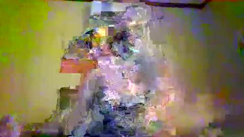 Snapshot of sexydoll8200 chatting on April 16, 11:22 am Shirley Squirt online show from April 16, 11:22 am