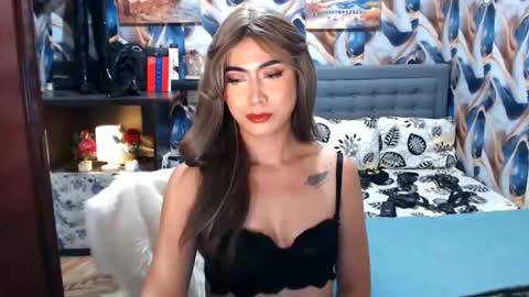 Snapshot of sexydominantmargaux chatting on March 4, 7:53 pm Goddess Dominant Margaux online show from March 4, 7:53 pm