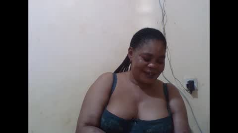 EMILY online show from November 25, 6:52 pm