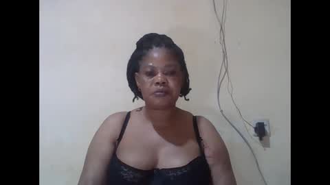 EMILY online show from April 12, 2:05 am