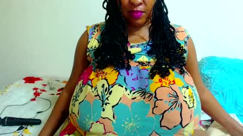 Snapshot of sexyebonylove89 chatting on January 8, 8:50 pm sexyebonylove89 online show from January 8, 8:50 pm