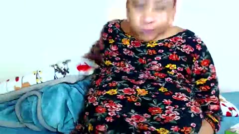 Snapshot of sexyebonylove89 chatting on January 12, 1:27 pm sexyebonylove89 online show from January 12, 1:27 pm