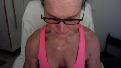 Snapshot of sexyfit58 chatting on March 1, 9:37 pm SexyFit58 online show from March 1, 9:37 pm