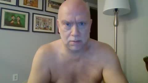 Snapshot of sexyflguy74 chatting on February 6, 5:27 pm SexyFLGuy74 online show from February 6, 5:27 pm