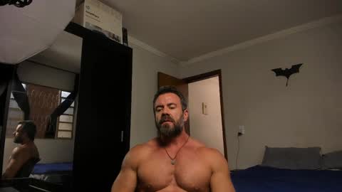 Snapshot of sexyflightz chatting on March 5, 6:56 pm chris online show from March 5, 6:56 pm