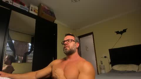 chris online show from June 8, 4:18 pm