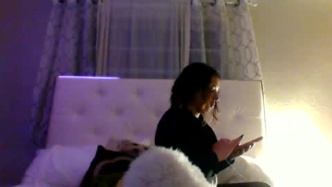 Snapshot of sexyfrancesxobabe chatting on July 12, 8:38 am Natasha Frances Dallas online show from July 12, 8:38 am