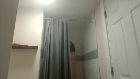 Snapshot of sexygoddesslizaaa chatting on May 17, 5:20 pm ETERNAL GODDESS WOMAN online show from May 17, 5:20 pm