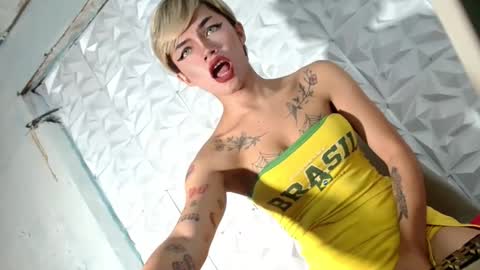 sexyhotbabe18 online show from February 23, 11:51 am