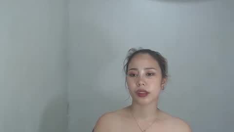 jeanken and jelian online show from January 29, 9:23 am