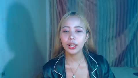 jeanken and jelian online show from September 26, 7:01 am