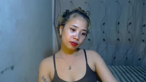 jeanken and jelian online show from November 17, 1:28 pm