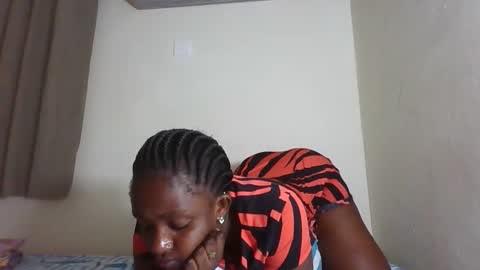 JOAN online show from November 6, 9:26 pm