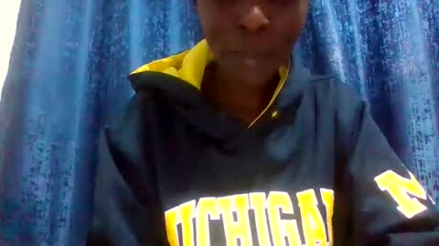 sexyjz02 online show from June 6, 5:12 am