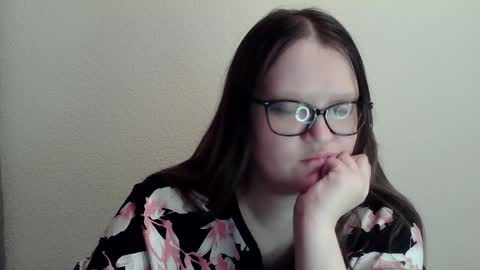 Snapshot of sexykitty_2 chatting on January 16, 4:17 am Kate online show from January 16, 4:17 am