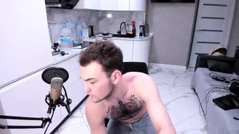 Snapshot of sexykolya chatting on February 26, 10:53 pm Kolya online show from February 26, 10:53 pm